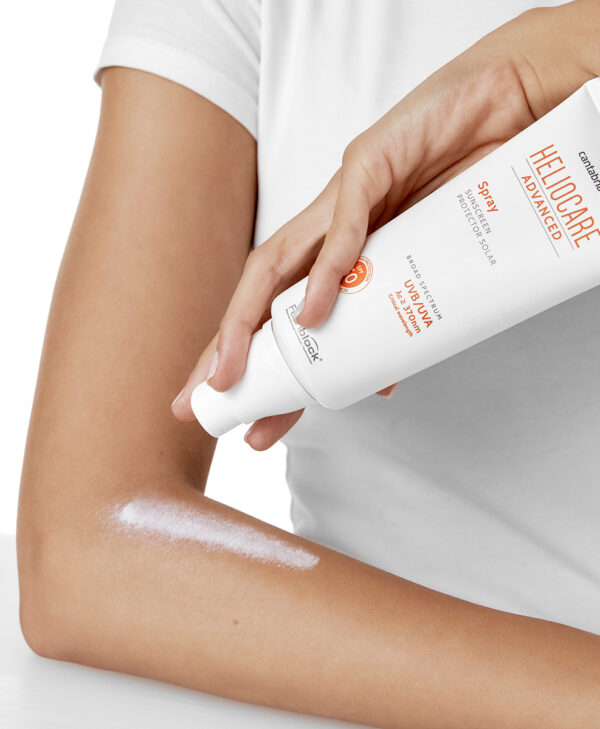 12085_Heliocare_advanced_spray_6.jpg 12085_Heliocare_advanced_spray_6.jpg