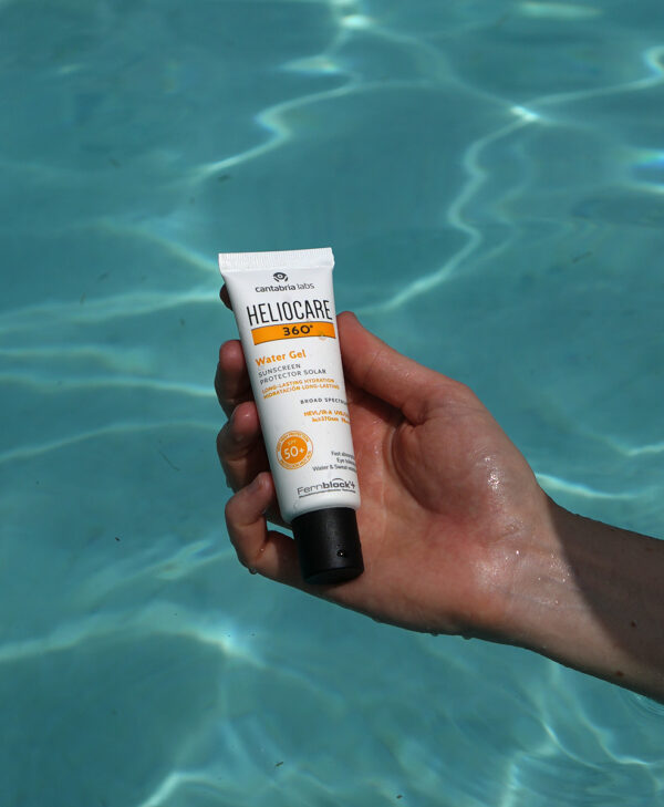 15930_Heliocare_Water_Gel_9.jpg 15930_Heliocare_Water_Gel_9.jpg